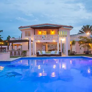 Villa Casa Canal, The Ultimate Casa, Rincón